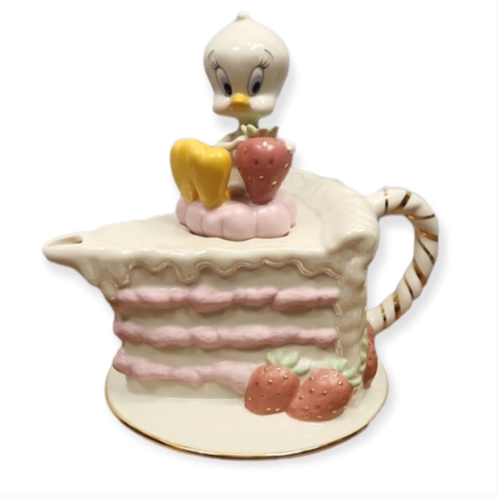 Lenox Tweety Teapot